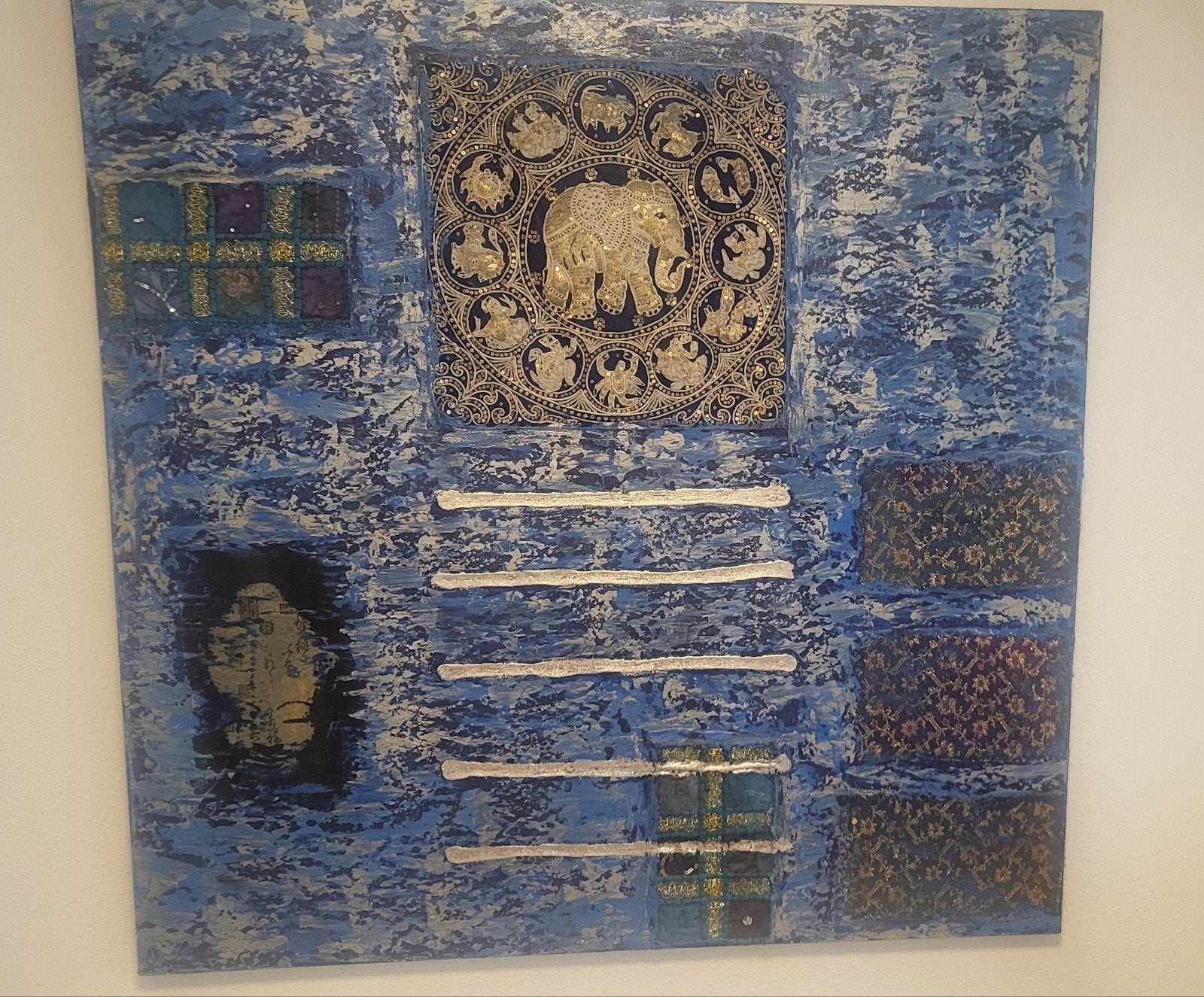 groot handbewerkt met stof  schilderij uit Bali 1.20x1.20, Ophalen