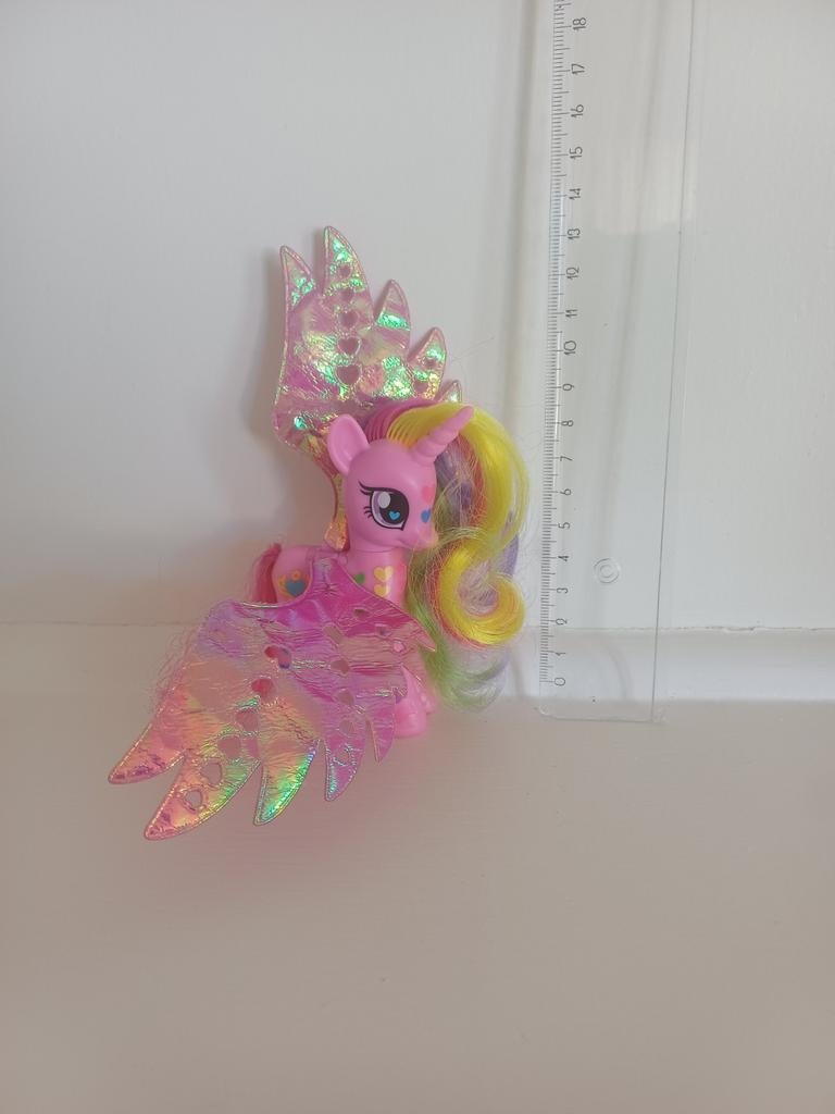 Prinses Cadance Rainbow Power My Little Pony 10 cm Hasbro, Ophalen of Verzenden, Gebruikt