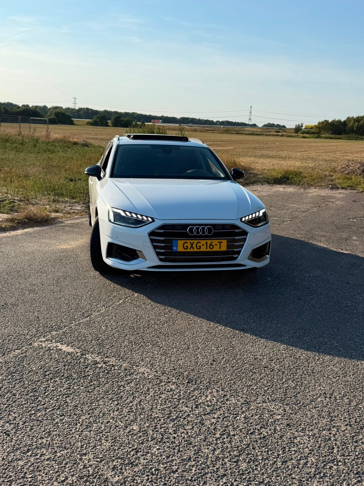 Audi A4 2.0 Tfsi Mhev 190pk 2020 Wit, Auto's, 1984 cc, A4, Wit, 14 km/l