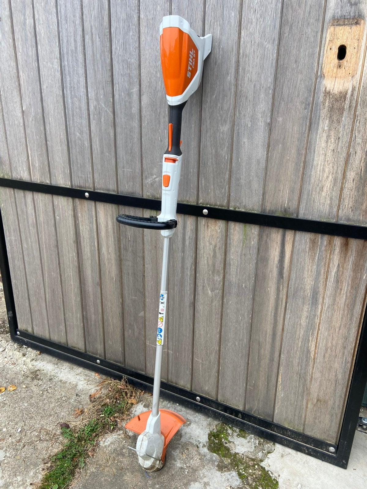 STIHL FSA 57 kantmaaier + accu, Ophalen, Gebruikt, Overige merken