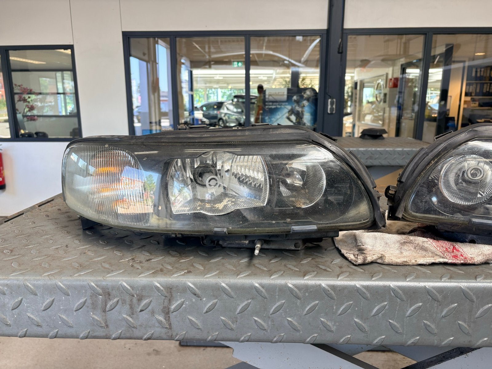 Koplampen Volvo S60/V70 (2000-2004) Xenon, Ophalen, Gebruikt, Volvo