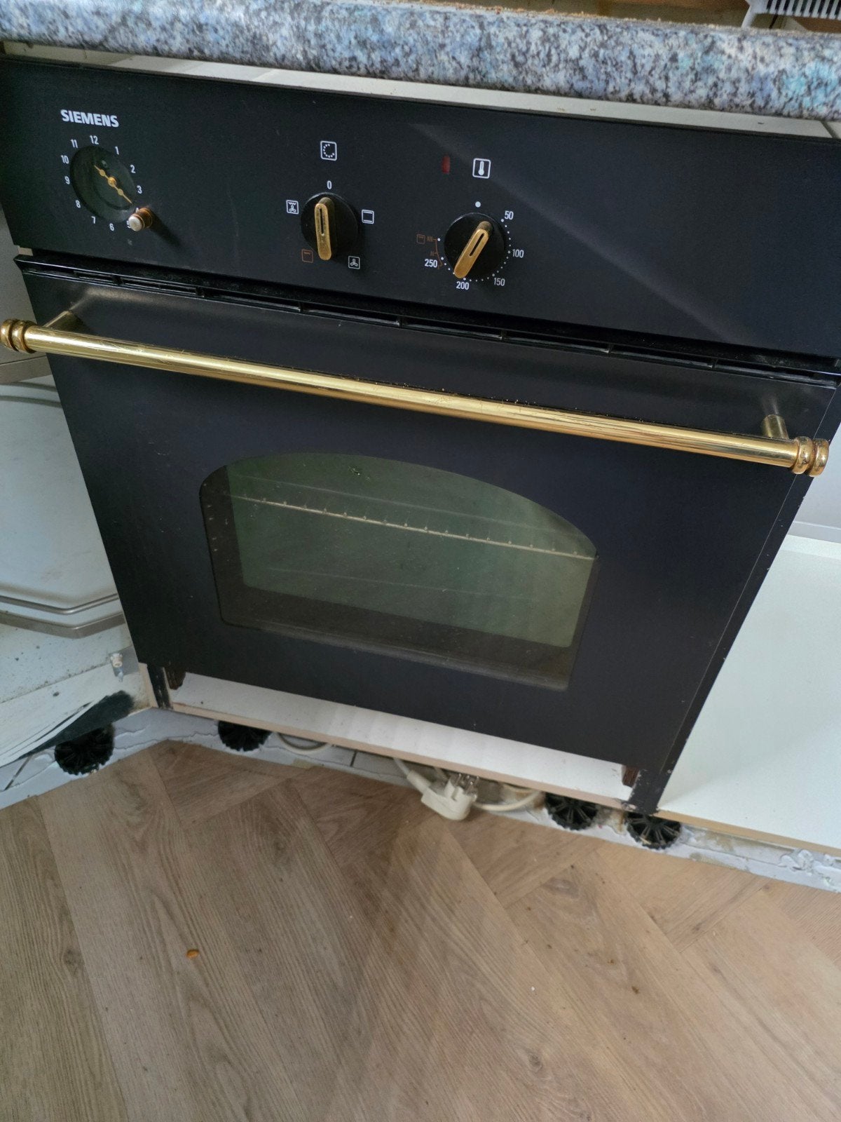 Oude siemens oven gratis afhalen, Witgoed en Apparatuur, Ovens, Ophalen of Verzenden, Gebruikt