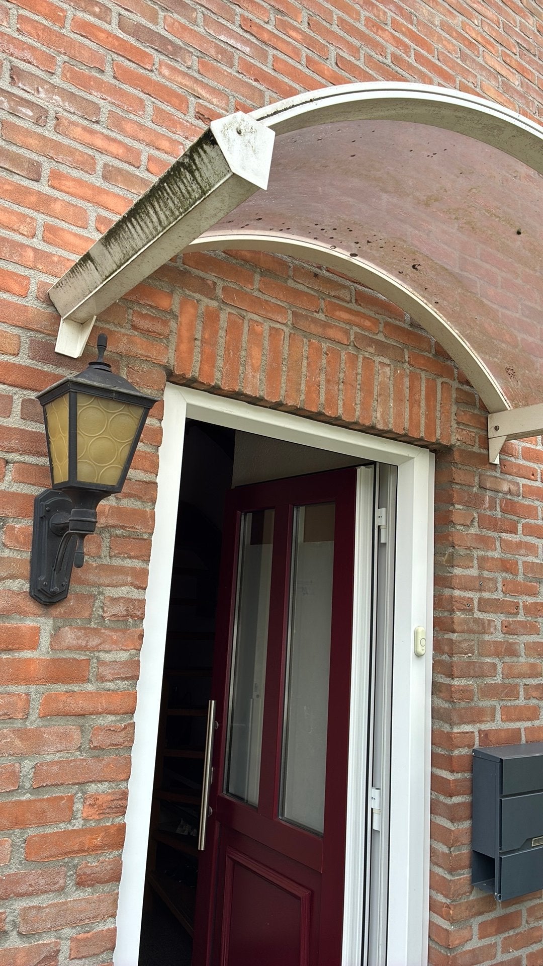 2 buitenlampen, Ophalen, Zo goed als nieuw, Hout, Raamkozijn