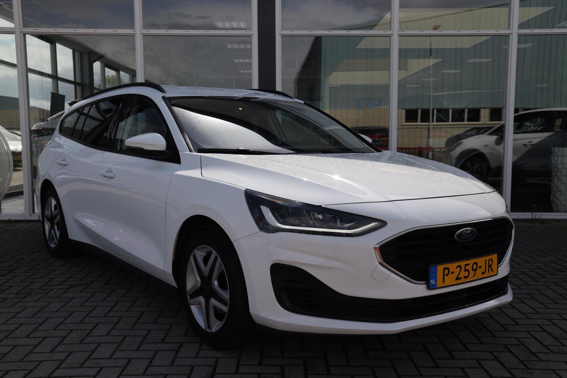 Ford Focus Wagon 1.5 EcoBlue Connected|Trekhaak|PDC|Navi|, Gebruikt, Euro 6, 4 cilinders, 715 kg