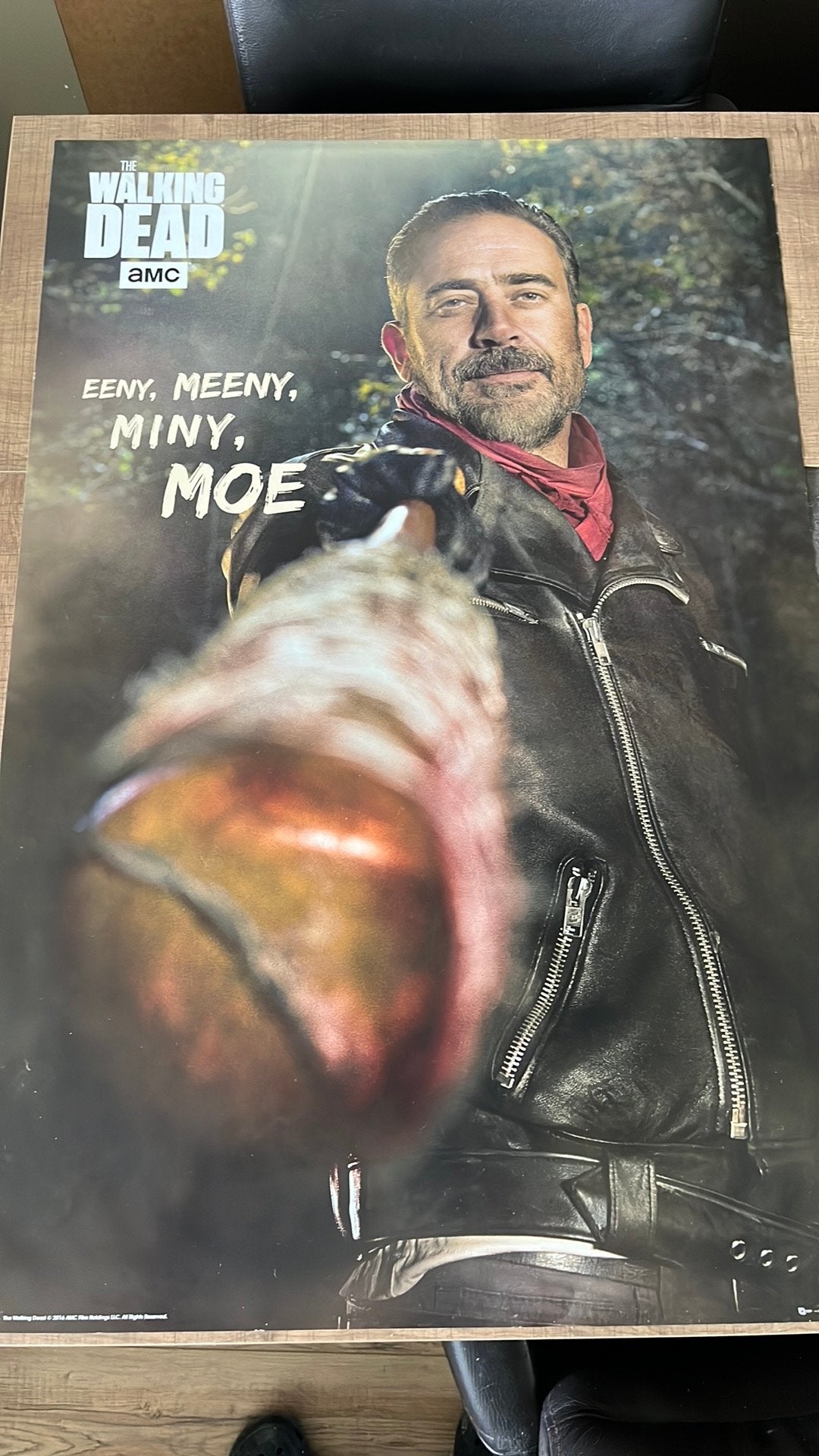 Grote poster the walking dead Negan, Ophalen of Verzenden, Zo goed als nieuw, A1 t/m A3, Film en Tv