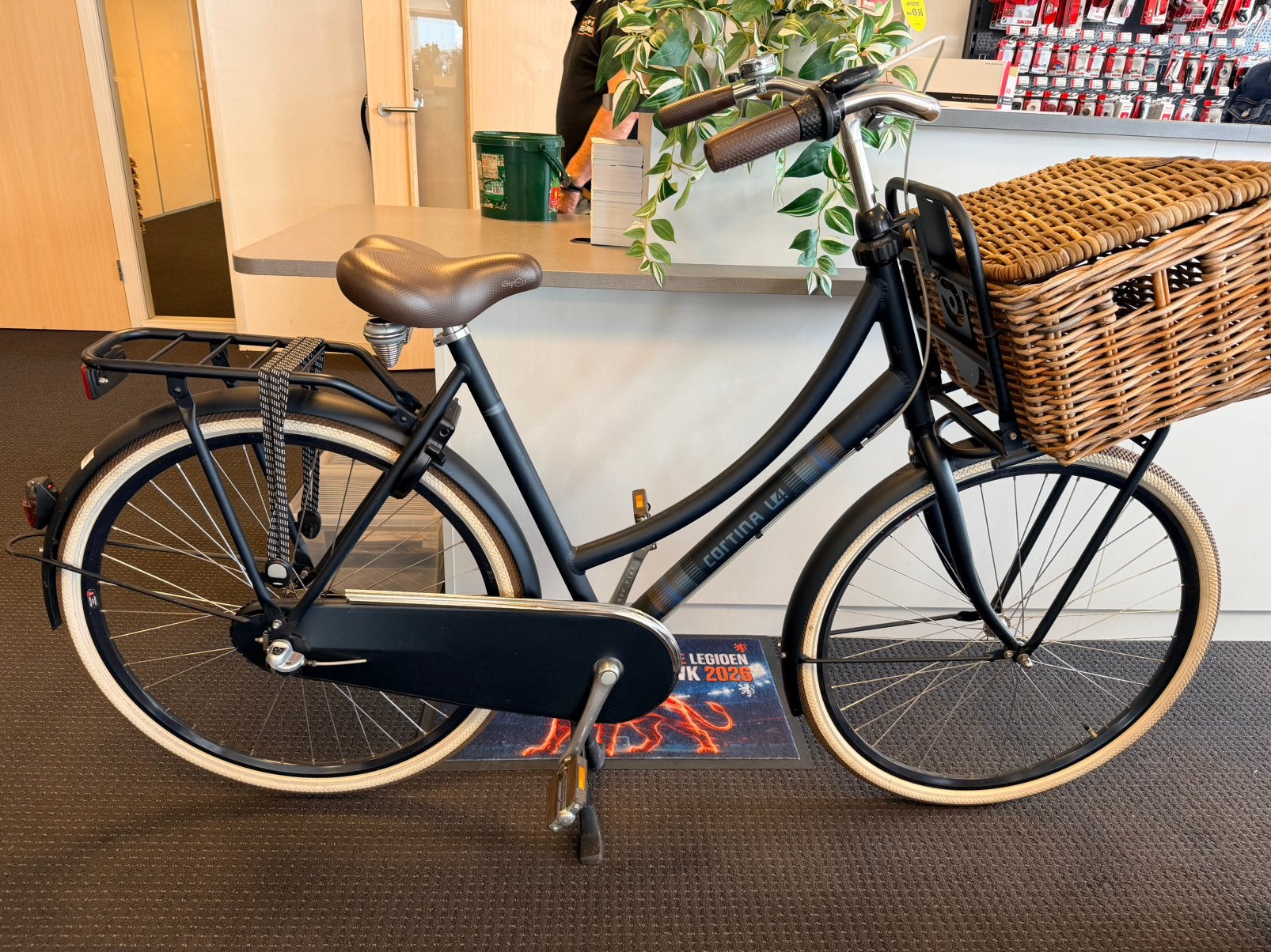 Cortina U4 57 cm 3 speed, Terugtraprem, N, Versnellingen, 56 cm of meer