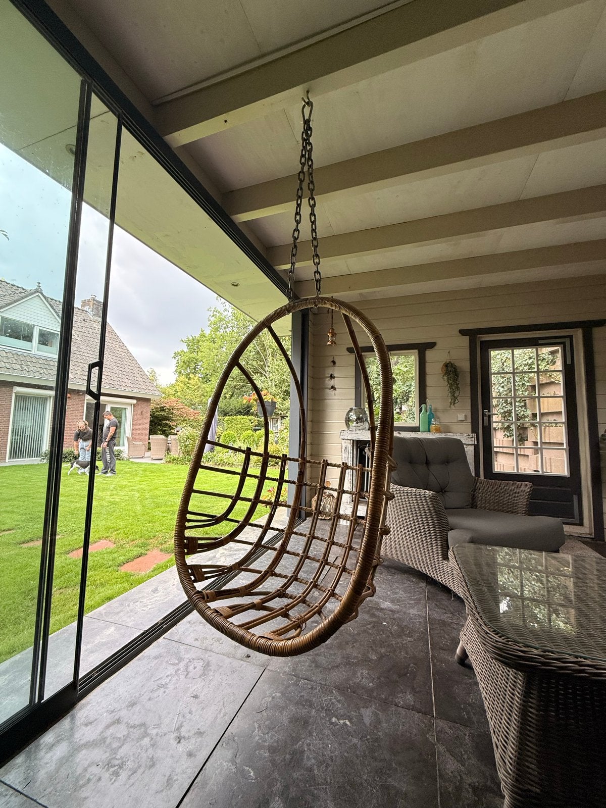 Rotan hangstoel - in perfecte staat en nauwelijks gebruikt, Ophalen, Zo goed als nieuw