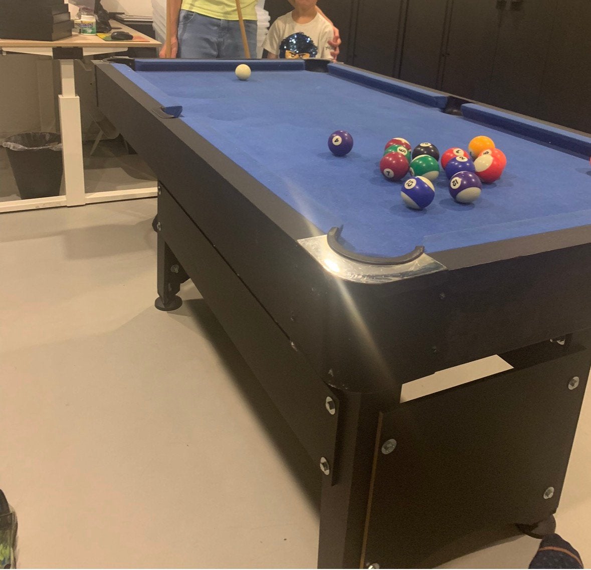 Kinder Pooltafel inclusief keu en accessoires 157*86 cm., Ophalen, Gebruikt, Pooltafel