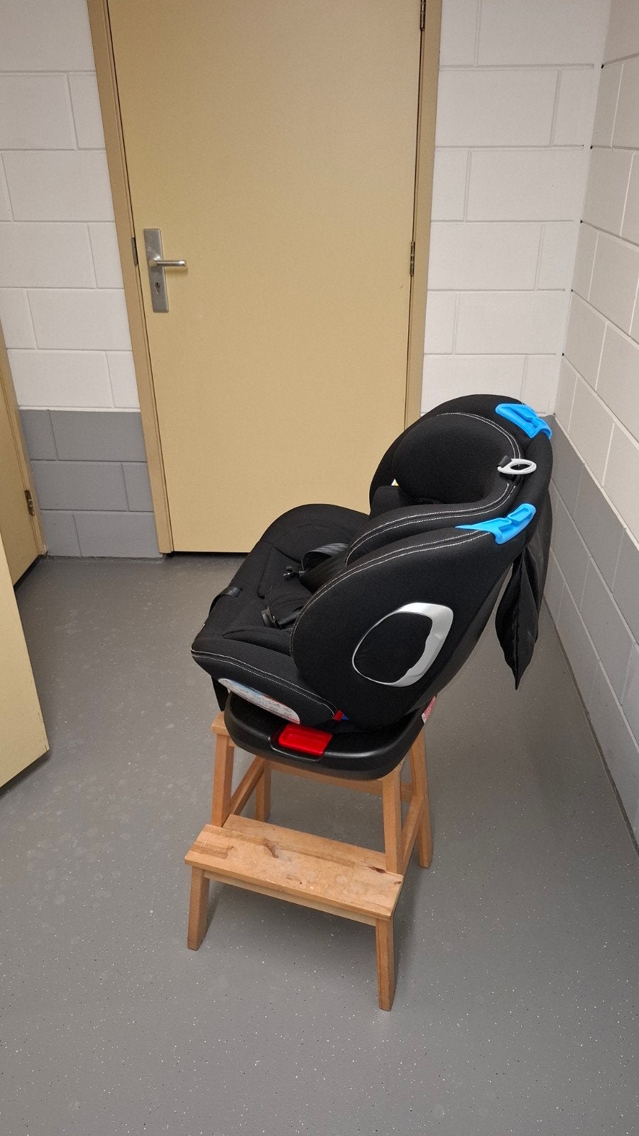 Ding autokinderstoel, Ophalen of Verzenden, Gebruikt, Overige merken, Autogordel