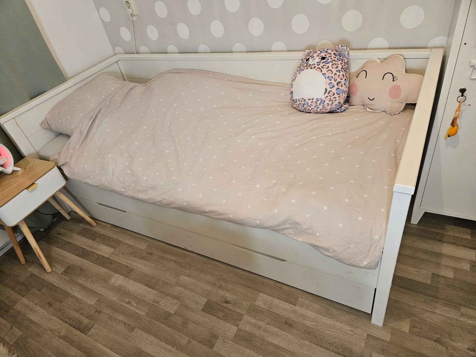 Woood bedbank Jade wit 90x200 incl matras, Ophalen, 85 tot 100 cm, Gebruikt, Matras