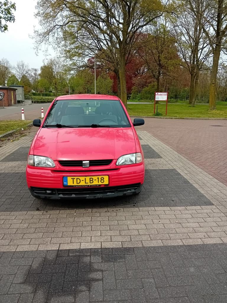 Seat Arosa 1998 apk tot 18-11-2026, Arosa, Particulier, Rood, Te koop