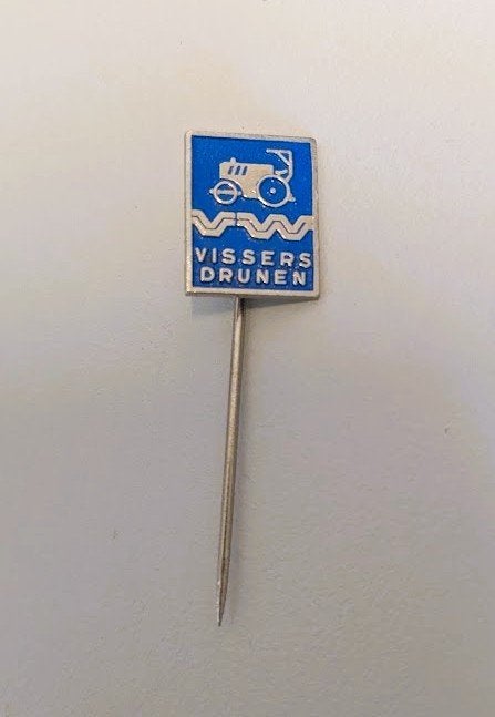 volmetaal speld Vissers wegenbouw, Drunen, Ophalen of Verzenden