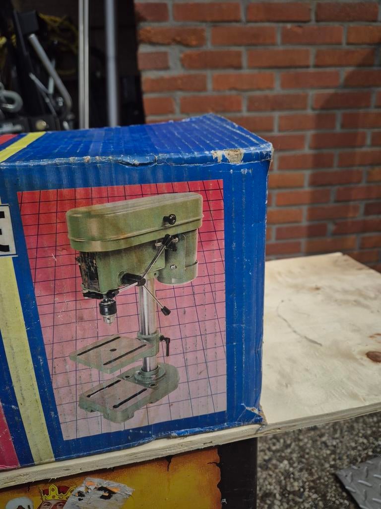 Kolomboormachine - Nieuw in doos, Ophalen of Verzenden, Nieuw, Minder dan 400 watt, Kolomboormachine