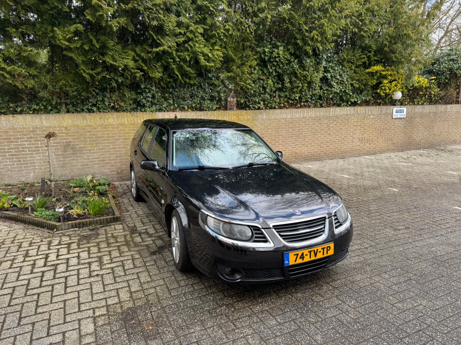 Saab 9-5 2.0 T Estate AUT 2007, Auto's, Saab, 1800 kg, 4 cilinders, Zwart, Stationwagon
