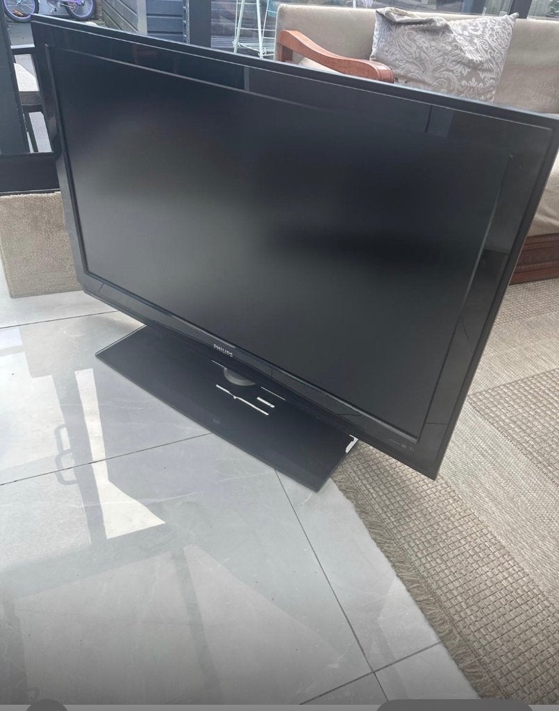 Tv Panasonic en phillips, Audio, Tv en Foto, Televisies, Ophalen, Panasonic, 50 Hz, Zo goed als nieuw