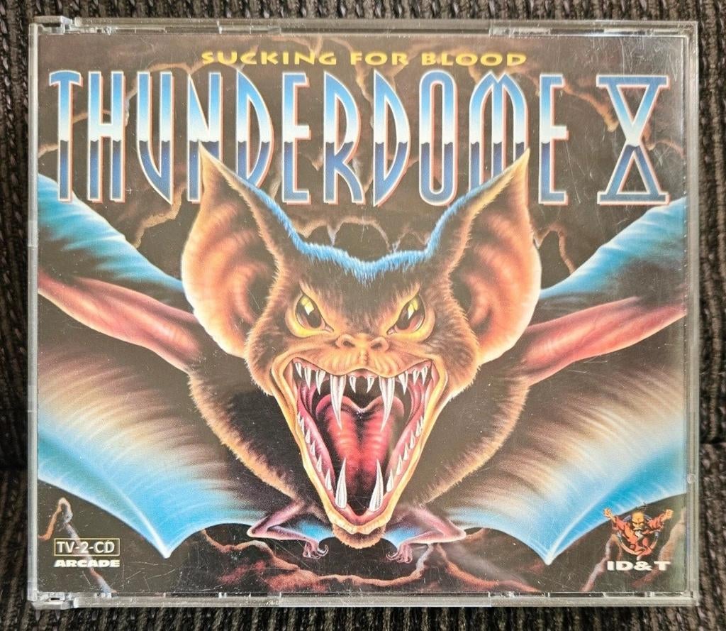 Thunderdome X - Sucking For Blood (2xCD), Ophalen of Verzenden, Gebruikt, Techno of Trance, Boxset