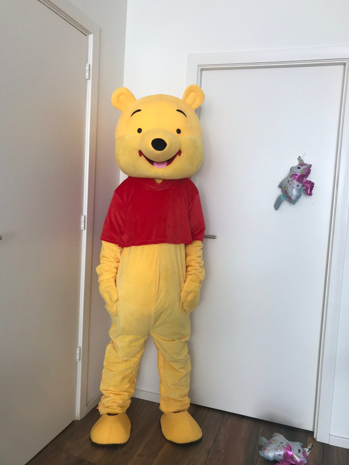 Winnie the pooh kostuum te koop!, Ophalen of Verzenden, Zo goed als nieuw