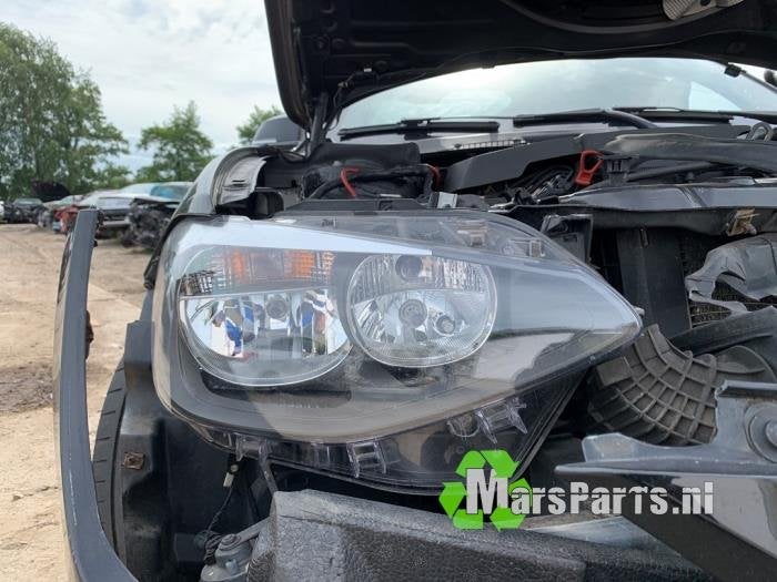 Koplamp rechts van een BMW 1-Serie, Auto-onderdelen, Verlichting, Gebruikt, -, -, Ophalen of Verzenden