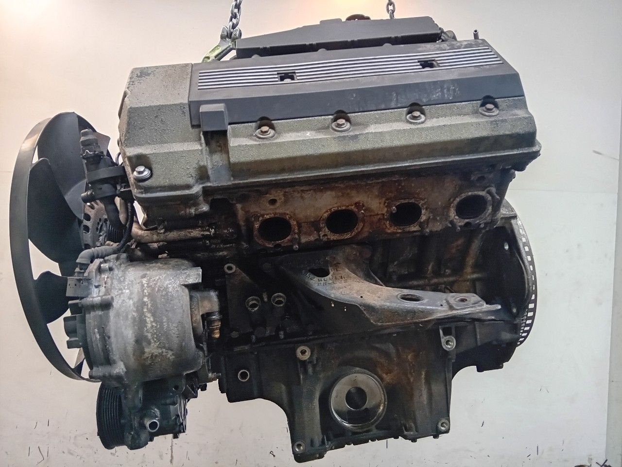 Motor Land Rover Range Rover, Onderdelen@venauto.nl, Van der Ven Autorecycling B.V., Ettenseweg 76, 4706 PB Roosendaal, The Netherlands