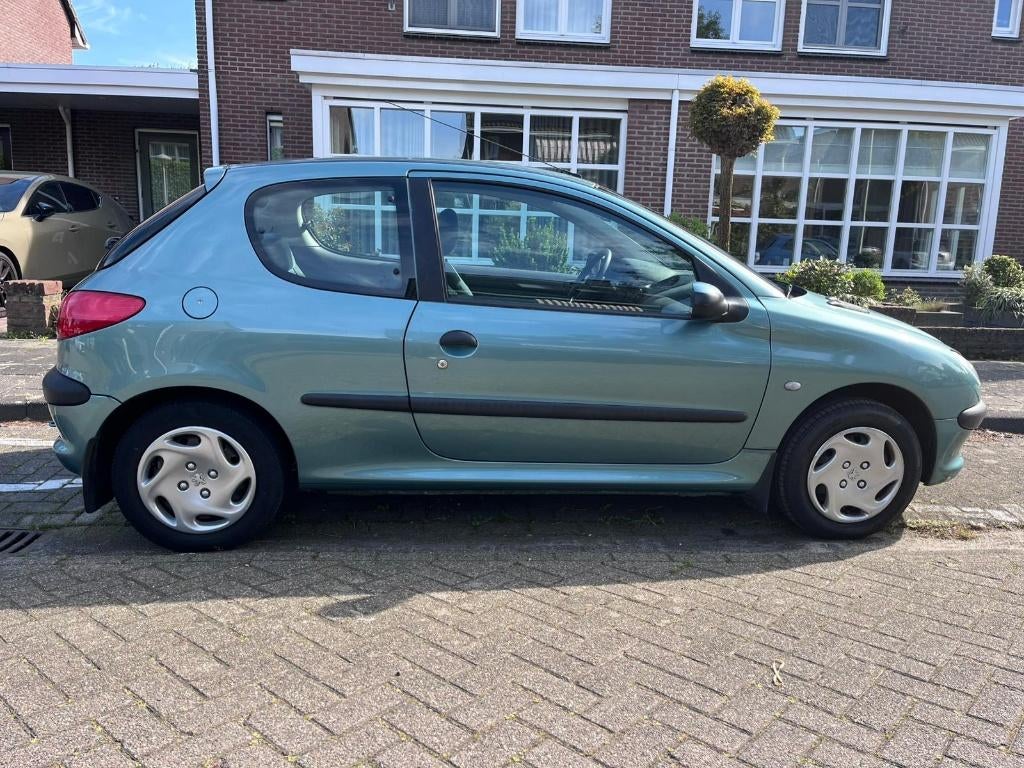 Peugeot 206 1.4 X-line 3D 2001 Blauwgroen, Voorwielaandrijving, Stof, 1360 cc, 31 €/maand