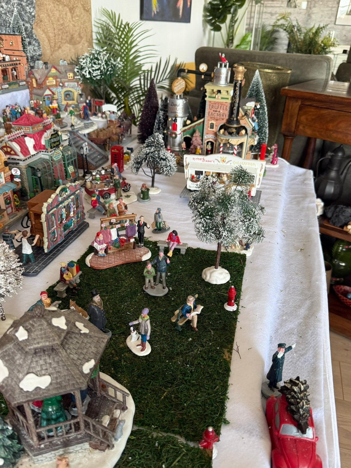 Compleet (kerst)dorp met veel extra’s aangeboden, Diversen, Kerst, Ophalen, Zo goed als nieuw
