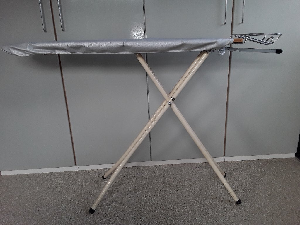 Strijkplank vintage jaren 60 / 70  GdeW, Witgoed en Apparatuur, Strijkijzers en Strijkplanken, Ophalen, Gebruikt