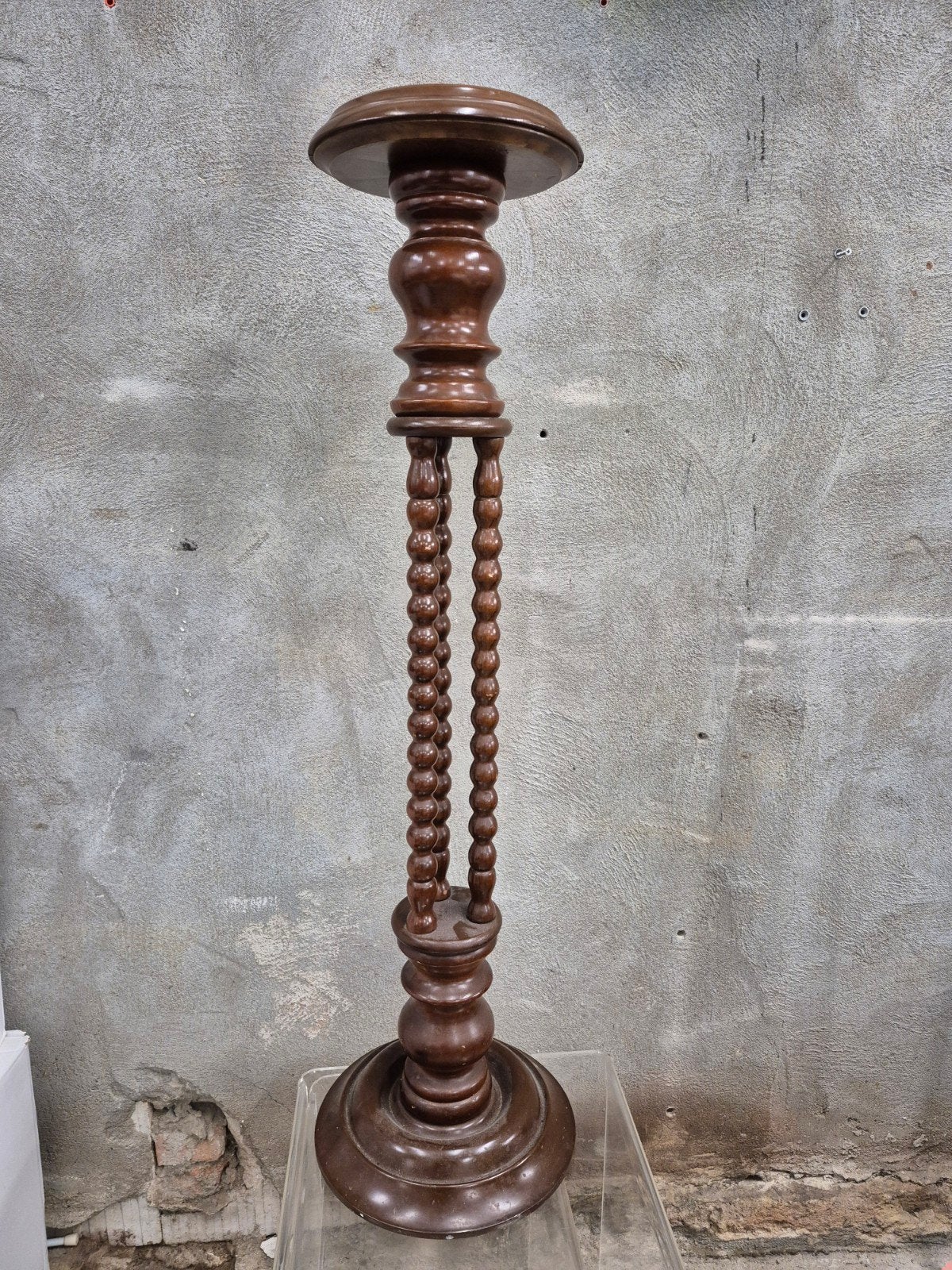 Antieke houten plantentafel / piedestal - ruim 1 meter hoog, Ophalen, Gebruikt