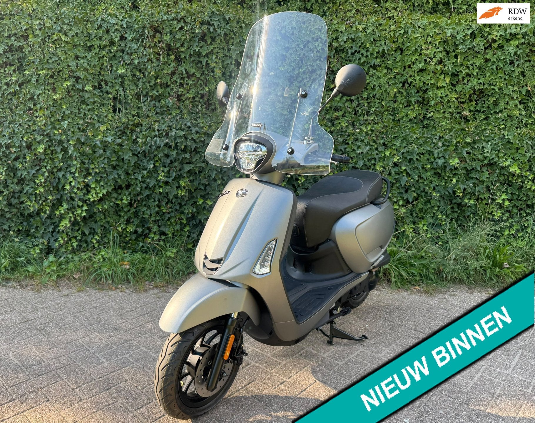 Kymco New Like MATH GREY 45 km EURO5 Windscherm NIEUW, Kymco, 49 cc, K
k  k, NL, Benzine