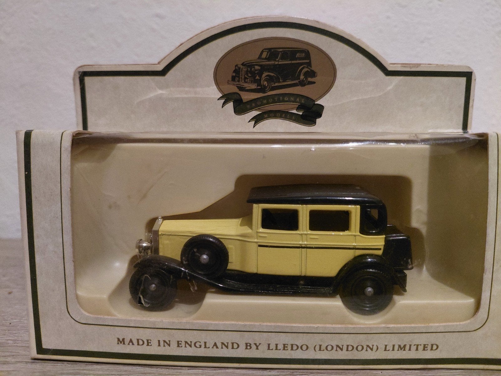 Lledo Promotional Model - Klassieke Auto in Doos, Ophalen of Verzenden, Zo goed als nieuw, Auto, Overige merken