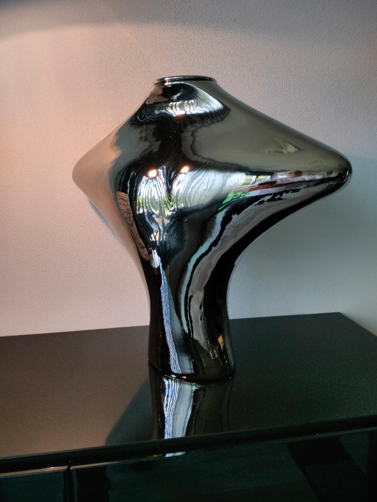 Jan des Bouvrie Vaas Man Torso Zilver Keramiek Chroom 1980, Ophalen of Verzenden