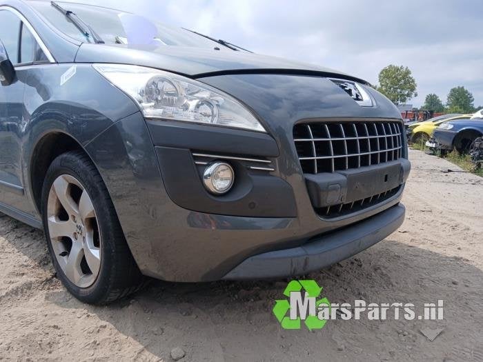 Voorbumper van een Peugeot 3008, Gebruikt, -, -, Ophalen of Verzenden