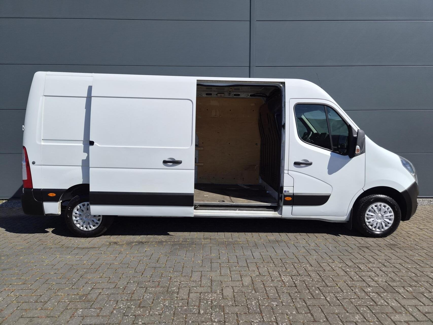 Opel Movano 2.3 CDTI L3H2 Navi Trekhaak 136pk, 136 pk, Gebruikt, Euro 6, 4 cilinders