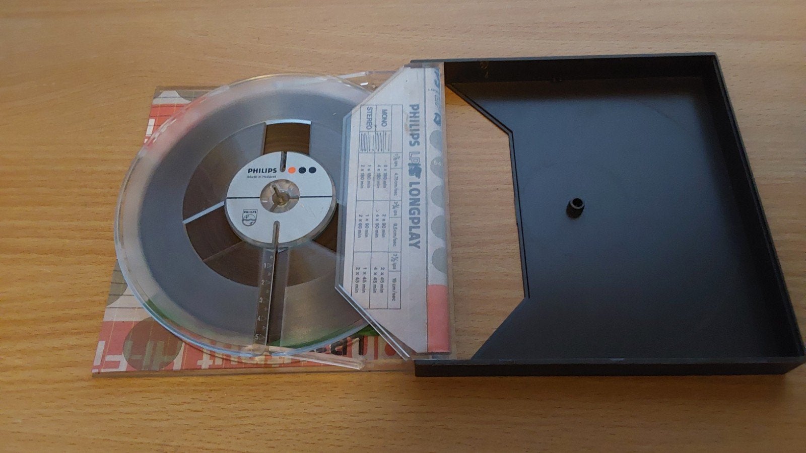 Philips 15cm Bandrecorder spoel in origineel Philips doosje., Audio, Tv en Foto, Bandrecorders, Ophalen of Verzenden
