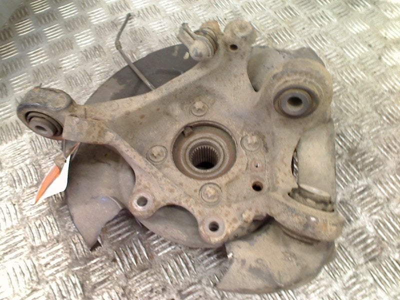 Fusee Rechts Achter BMW X1 (E84) (2009-12/2015-06), Gebruikt, Petuelring 130, München 80809, , Duitsland, BMW, Bayerische Motoren Werke AG