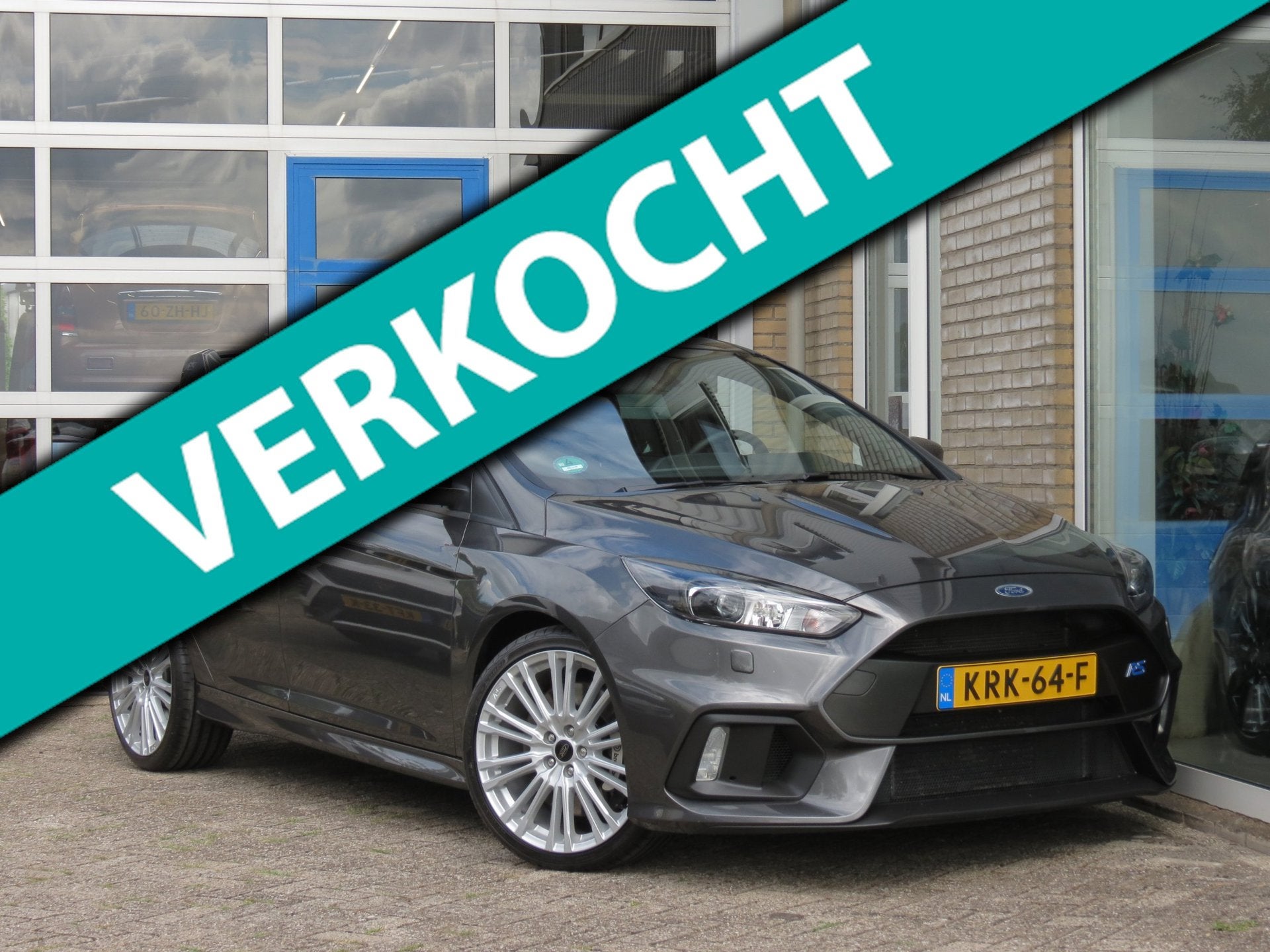 Ford Focus 2.3 RS 1e Eigenaar NIEUWSTAAT|CarPlay|StoelVerw.|, Auto's, Gebruikt, 4 cilinders, Leder en Stof, 2261 cc