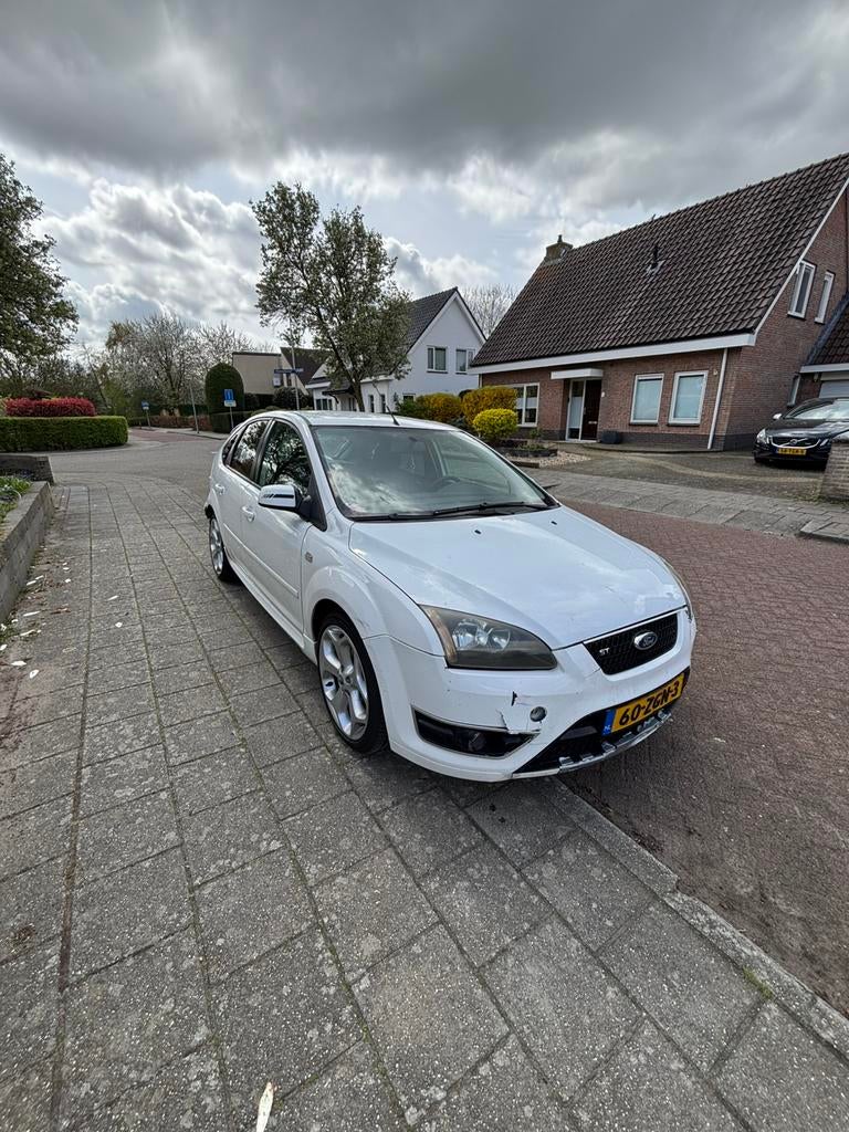 Auto, ford focus ST line, Auto-onderdelen, Ophalen, Voor, Ford, Bumper