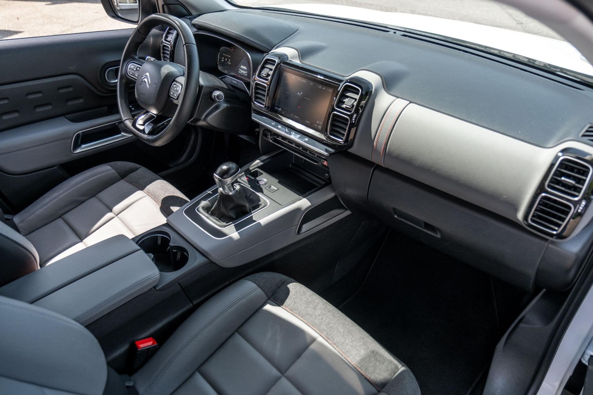 Citroen C5 Aircross 1.2 PureTech Business Plus I Trekhaak I, Voorwielaandrijving, 1350 kg, Euro 6, C5 Aircross