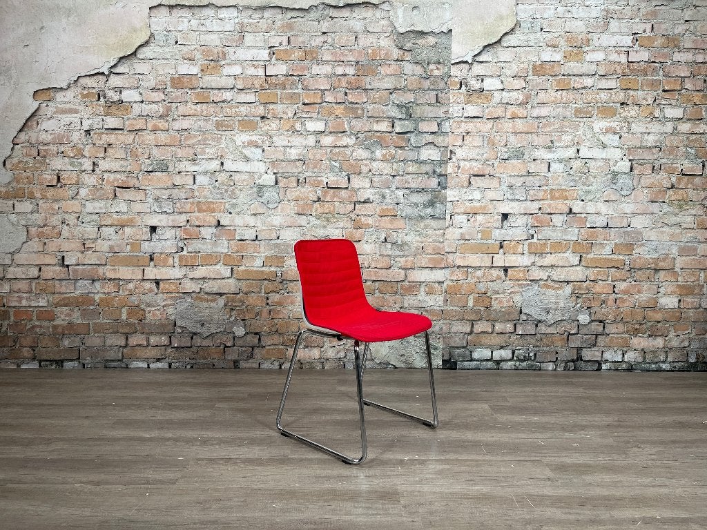 Vitra HAL Sledge rood bij TheReSales, Ophalen, Stof, Design, Zo goed als nieuw