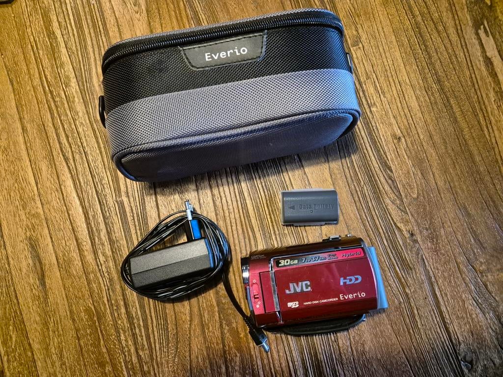 JVC GZ-MG330RE Everio Camcorder - Rood, 30GB HDD, JVC, 20x of meer, Ophalen of Verzenden, Camera