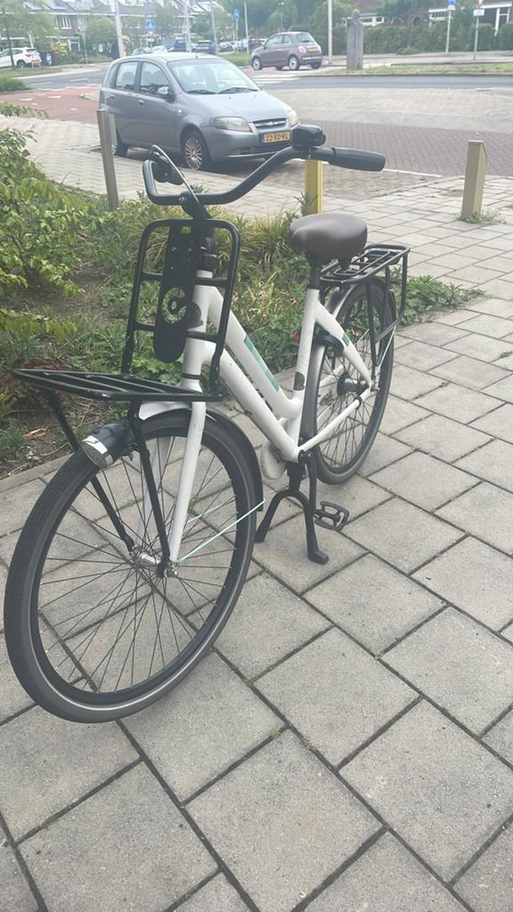 Cortina met 3 versnelling 28 inch met slot, Fietsen en Brommers, Fietsen | Dames | Omafietsen, Ophalen of Verzenden, Zo goed als nieuw