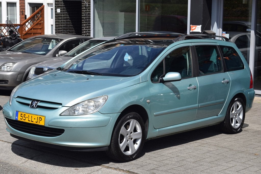 Peugeot 307 SW 2.0 16V automaat 7P inruil auto (bj 2003), Auto's, Peugeot, Gebruikt, 4 cilinders, 7 stoelen, Onderhoudsboekje