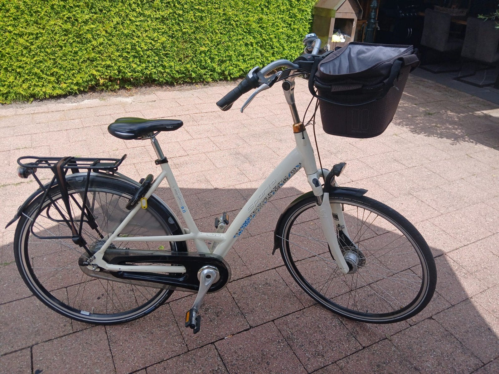 mooie damesfiets 28 inch 8 versnellingen, 53 tot 56 cm, Versnellingen, Zo goed als nieuw, Ophalen