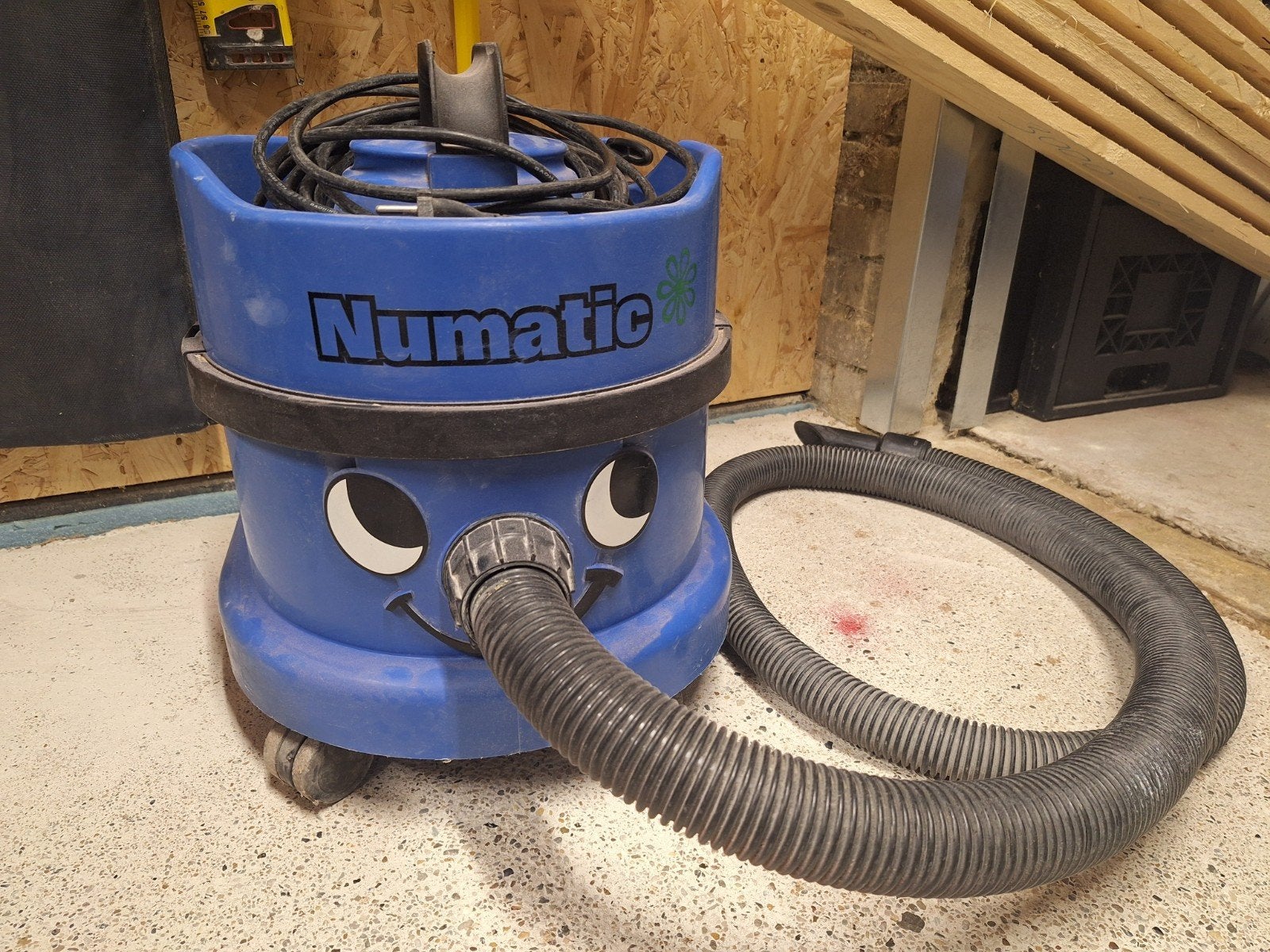 Numatic PSP200 11 stofzuiger met microvezel stofzakken, Stofzak, Inclusief accessoires, Gebruikt, Numatic