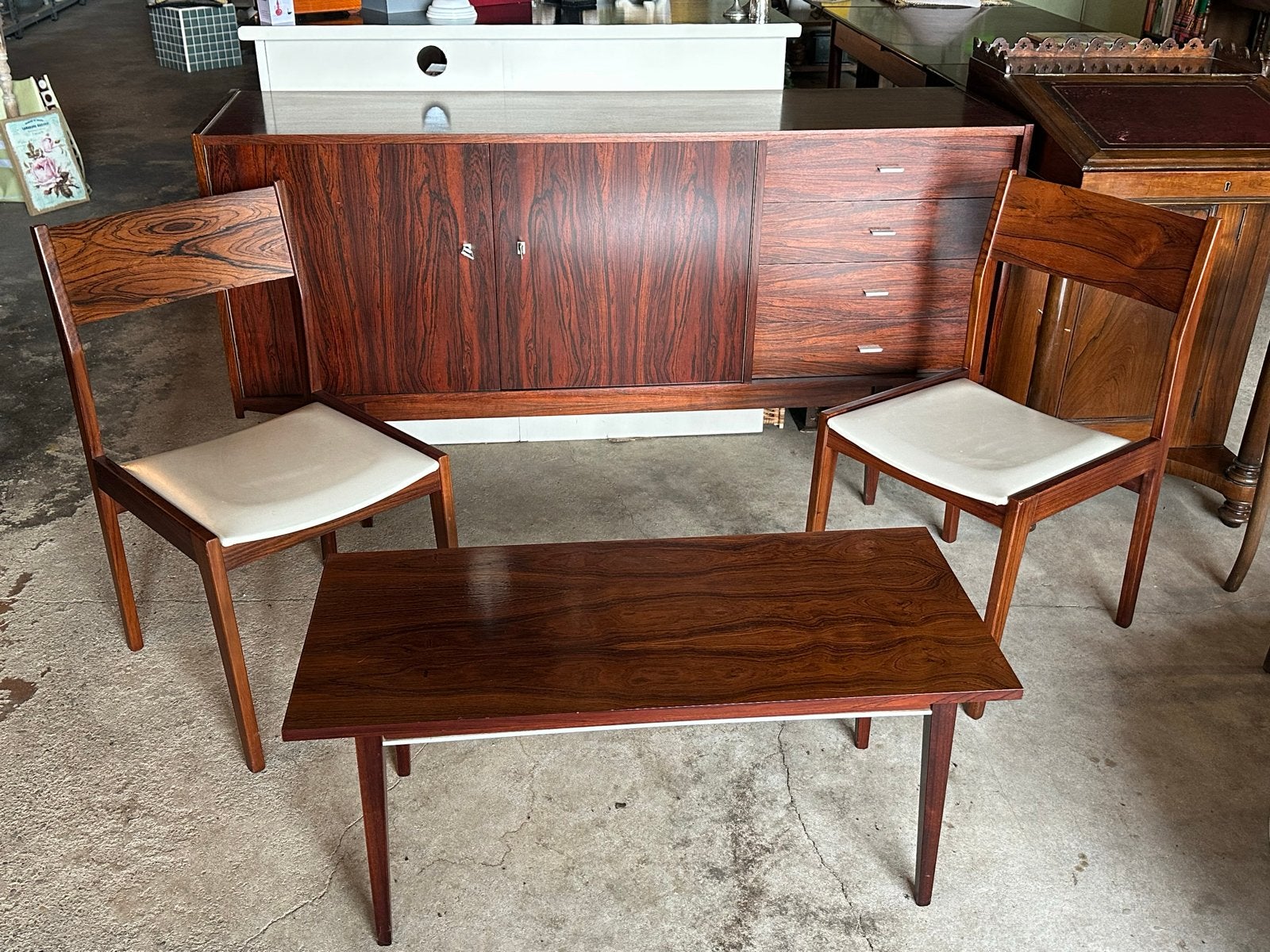 Vintage Mid-Century Palissander Set: 2 Stoelen & Salontafel, Ophalen, Zo goed als nieuw, Hout, Twee