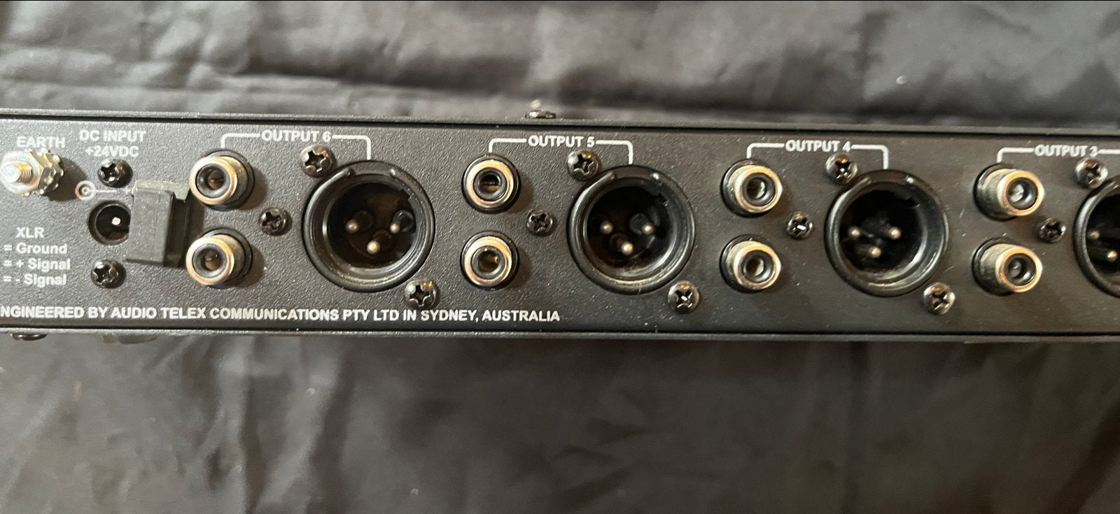 Australian Monitor Amis26, Ophalen of Verzenden, Zo goed als nieuw, Minder dan 5 kanalen