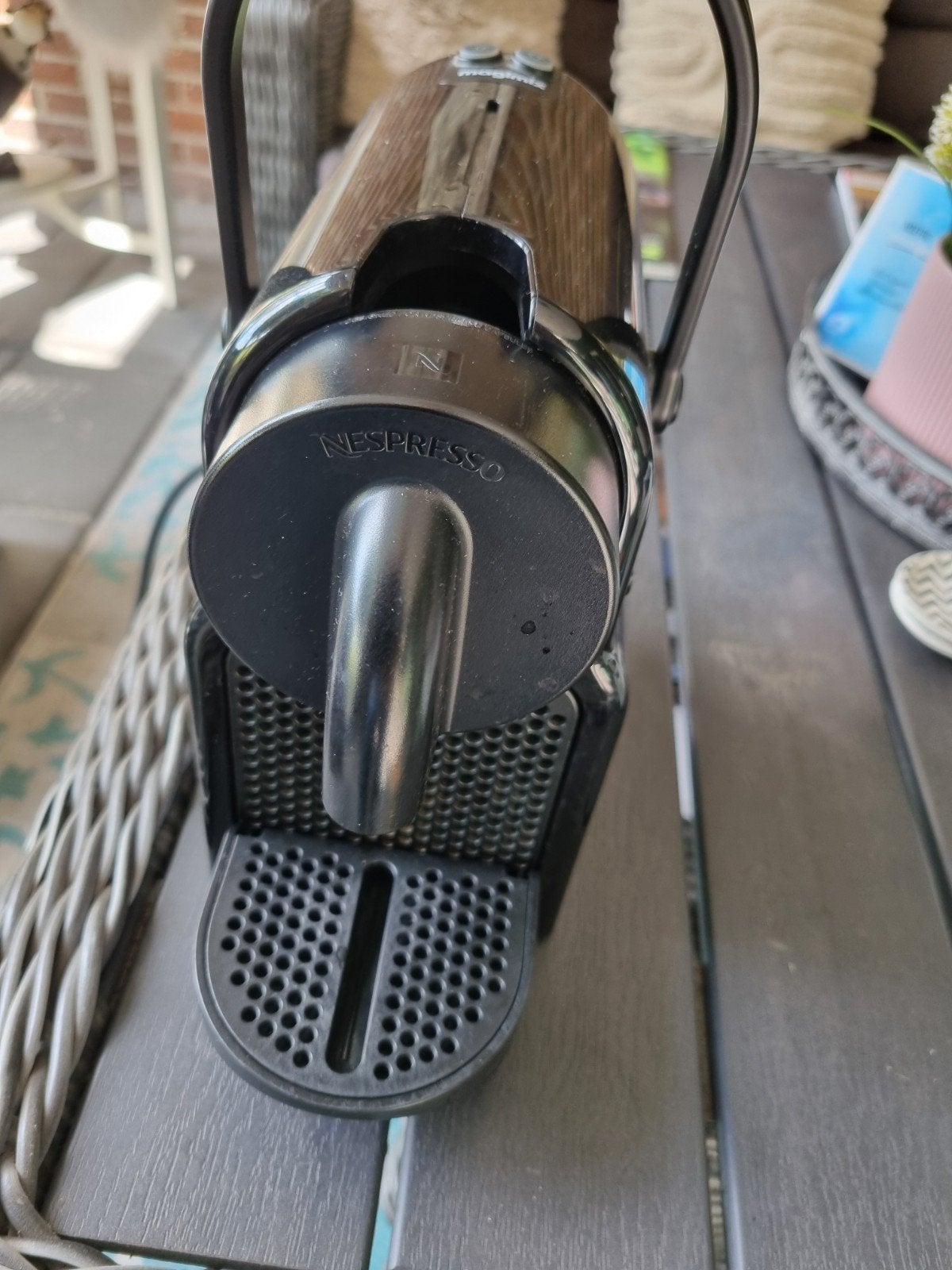 Foto 4 van Nespresso Magimix koffiecupmachine - Zwart