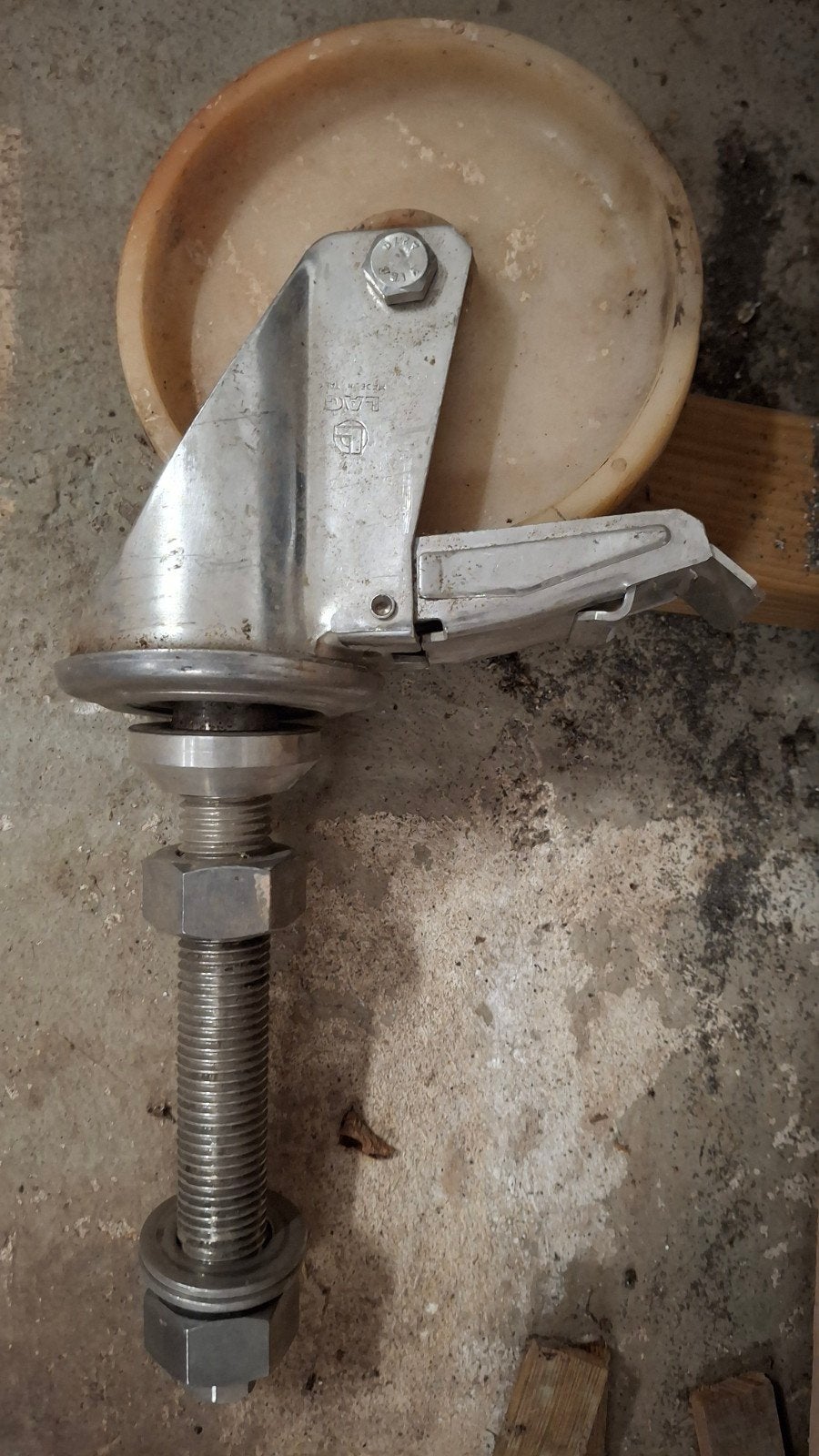 8 stuks heavy duty Zwenkwielen met Rem - Ind. Kwalite, Ophalen, Gebruikt