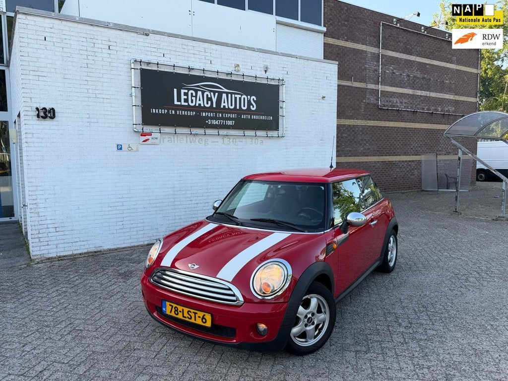Mini 3-Deurs 1.6 One MINIMALIST Business Line - CRUISE C - A, Auto's, Mini, Voorwielaandrijving, Euro 5, Stof, Zwart