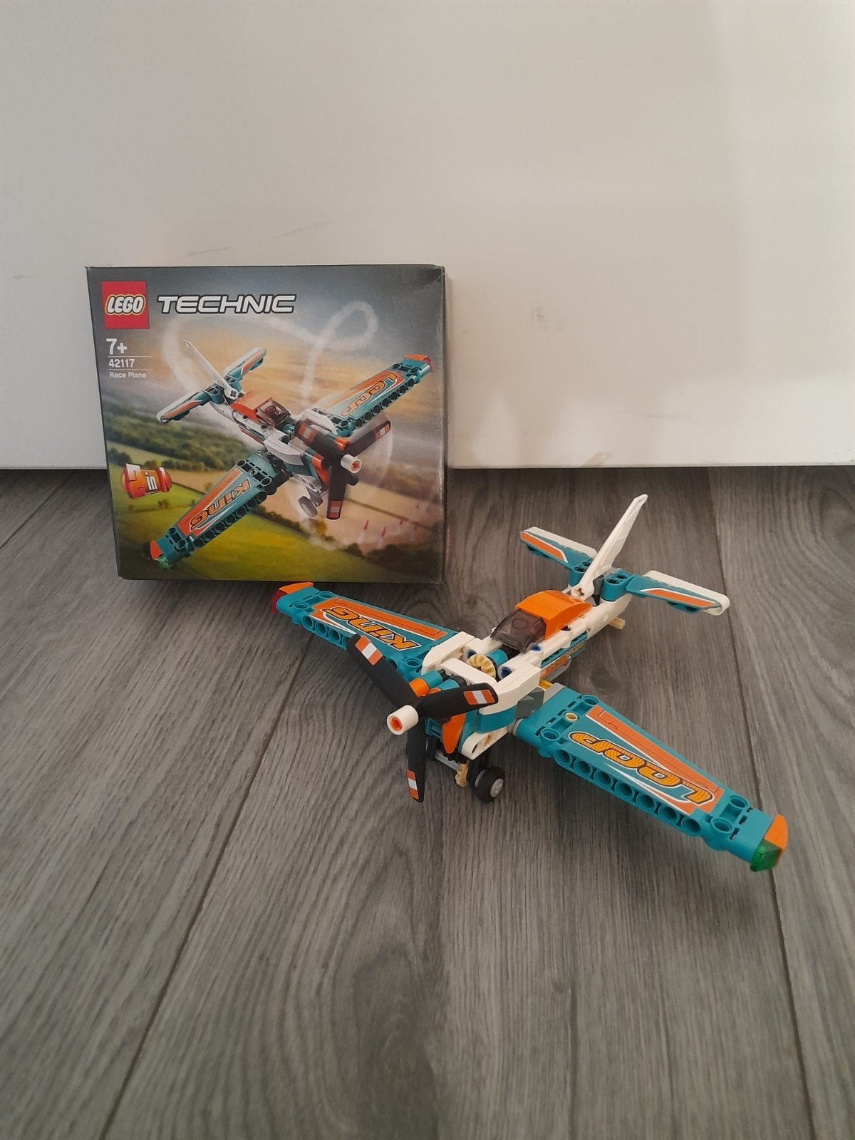 LEGO Technic Racevliegtuig (42117)