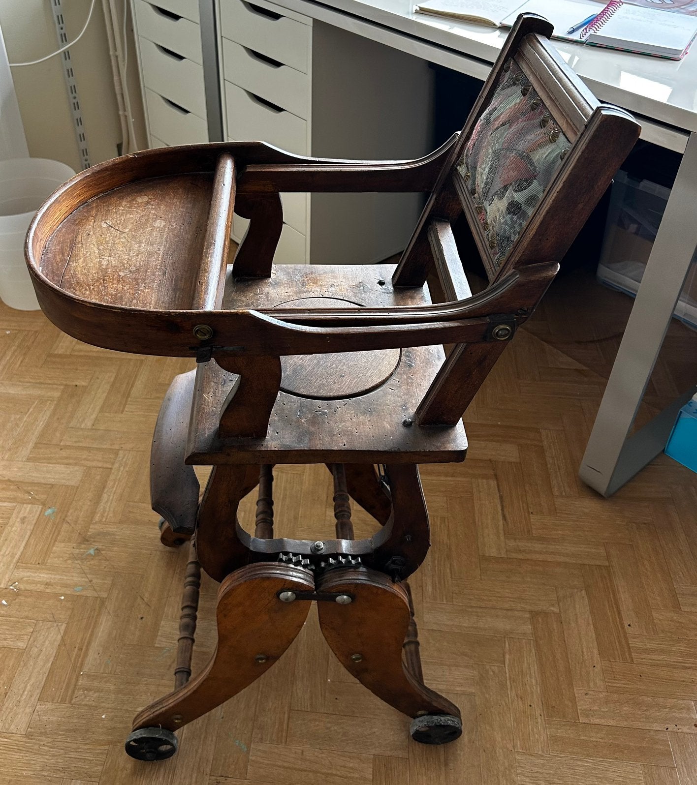 Antieke kinderstoel, Antiek en Kunst, Ophalen